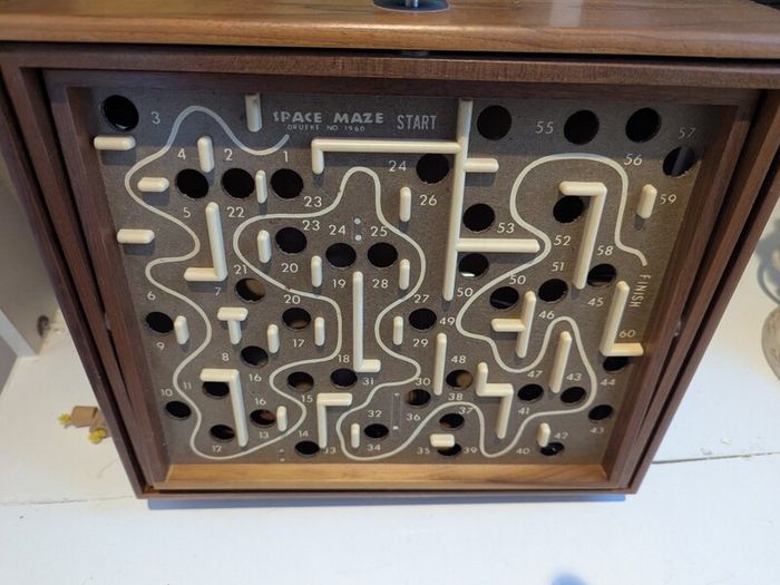 Vintage 80s Labyrinth Wooden Steel Ball Marble Tilting Maze Puzzle Game Roll-A-Maze