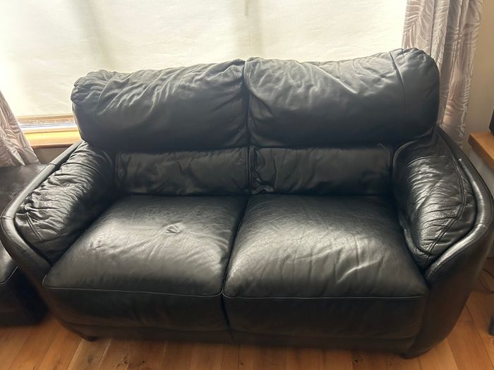 Black leather couch suite of 4 pieces
