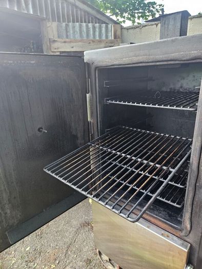 BBQ Smoker