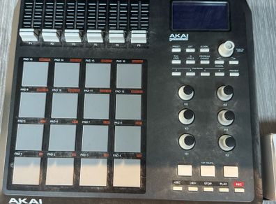 Akai Mpd 26