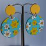 Narcissus Round Motif Earrings Image 3