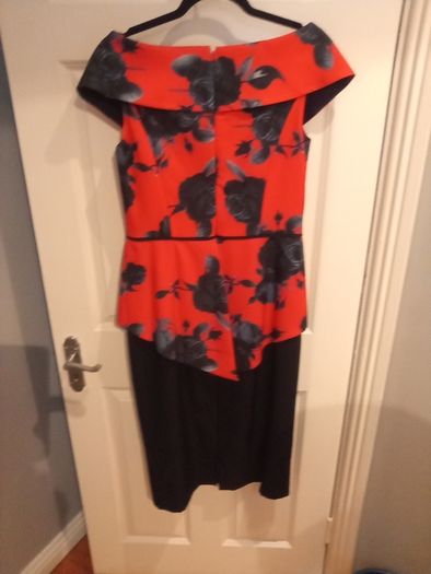 Mother  Of. The. Bride.  Size. 14.  Dress and  Fascinator