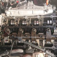 Audi a4 a6 2.0tdi 140 / 170bhp BLB BRE BRD engine parts.Injectors turbo head oil pump camshafts rockers balance shaft flywheel clutch breaking