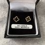 9ct gold onyx earrings Image 3