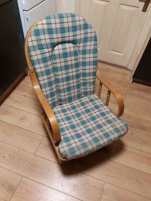 Rocking chair