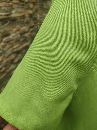 French lime green blazer  with white bow size M/L Postage included