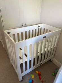 Bloom mini roller cot