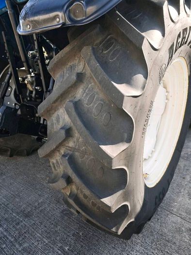 Valtra T150
