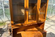 Large display cabinet