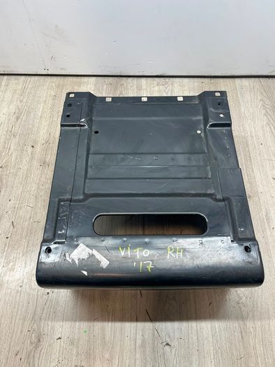 2017 Mercedes Vito Seats van seats