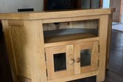 Corner TV Unit