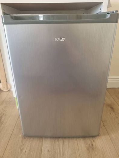 Logik Ltt68s23 Mini Fridge