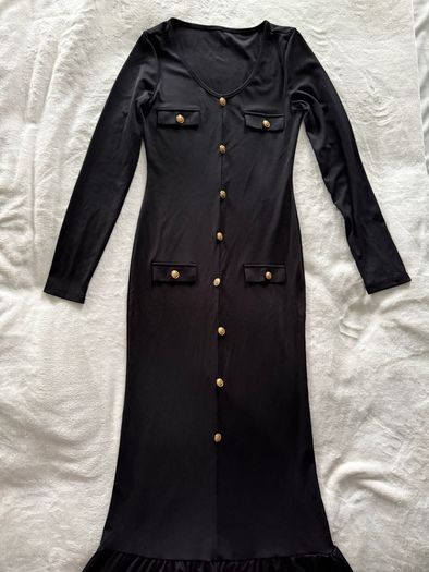 Black long sleeve dress