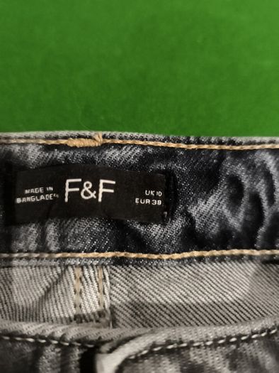Ladies Denim Jeans