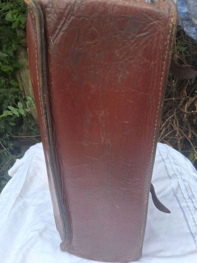 Stunning Hand Made Mid Century Irish Leather Satchel