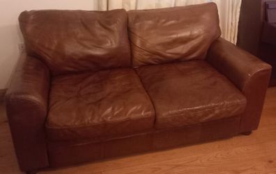 2 Leather Couches
