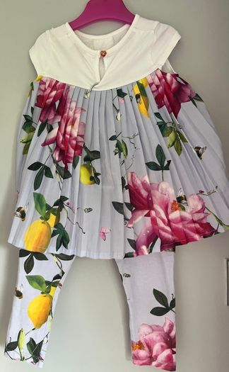Ted Baker baby Girls white top with butterfly and floral detail at the back & matching leggings Age 18-24 months EUC