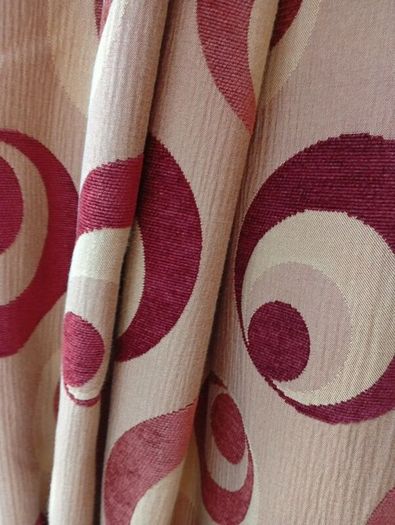heavy lined eyelet curtains (90 x 90)