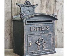 Cast Iron Wall Mounted Postbox CH-R-036