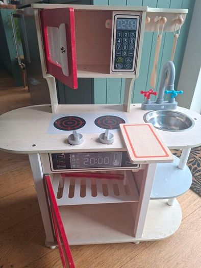 Kids Kitchen