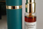 Super famous artisan Ensar Oud, Lost in Chenla PP travel atomiser, Leather Case, 9.5ml