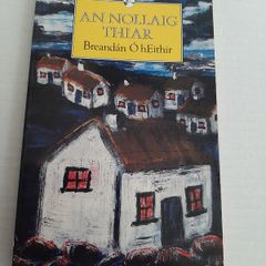 Vintage Gaeilge book An Nollaig Thair