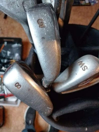 left handed Golf clubs