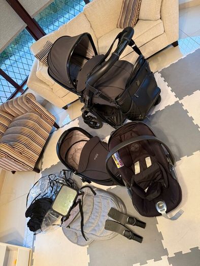 Egg 2 travel system black & cybex newborn car seat