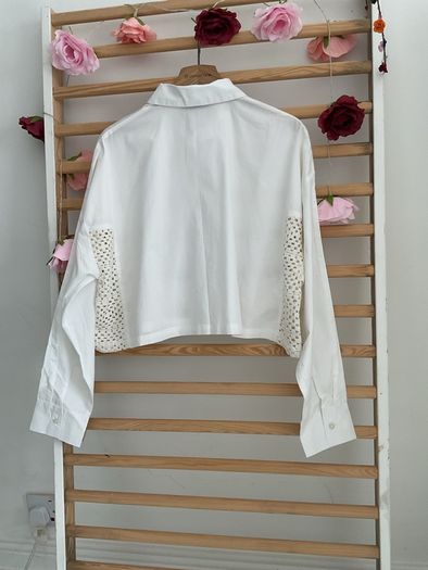 shirt bnwt white cropped shirt size 14 with crochet inserts