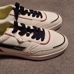 Replay shoes