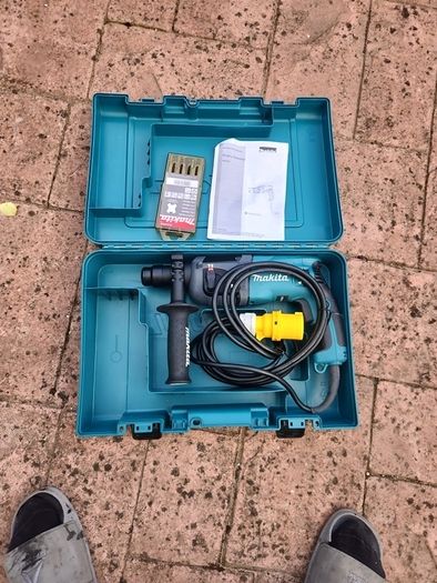 hammer drill  makita hr2230