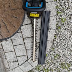 Mac Allister 18V Cordless 55cm Hedge trimmer (1 x 2Ah) - MCI1207GHT