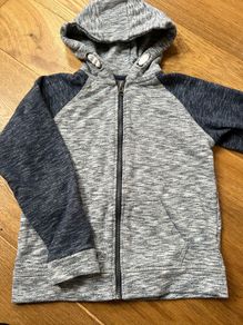 Boys Hoodie (8yrs)