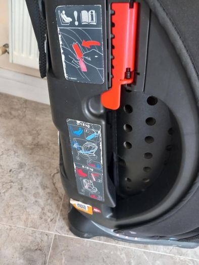 Joie kids car seat. Not isofix.