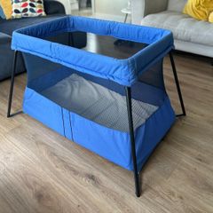baby bjorn travel cot