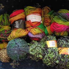 KNITTING YARNS ( autumn palette )