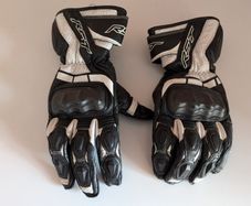 RST Axis motorcycle gloves
