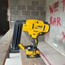 Dewalt 18g Pin Gun Image 2
