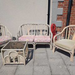 Bamboo garden furniture (table, sofa + chairs)