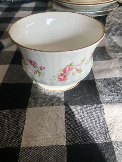 Queens Rosamund Sugar Bowl Rosina China  Co Ltd Vintage