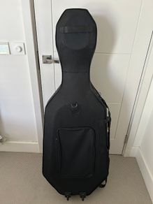 Hard case for 4/4 cello