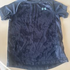 boys t shirt