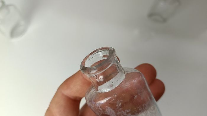 433 - Set of 3 Small Vintage Wellcome Chem Works Collectible Decorative Bottles