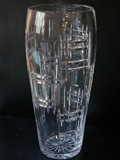 24% Lead Crystal Vase