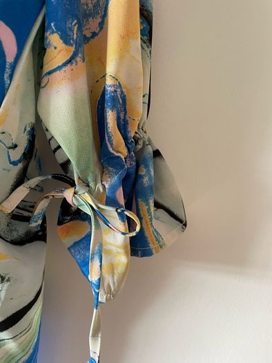 Pieces Oversized blouse shirt size Medium 10 to 12 New with tags