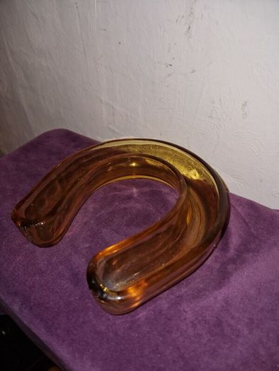 Vintage amber glass horseshoe posy vase