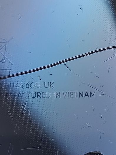 Samsung Galaxy S8 (SM-G950F), for parts or repair, not powering on
