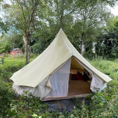 5m bell tent with stove hole