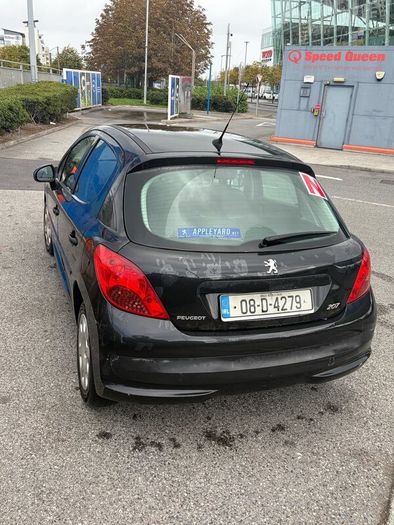 Peugeot 207 1.4 petrol