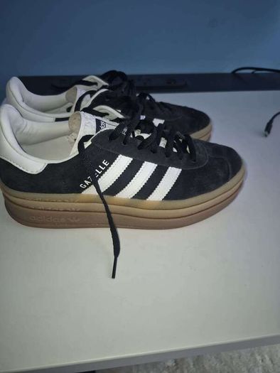 Adidas Gazelle trainers
